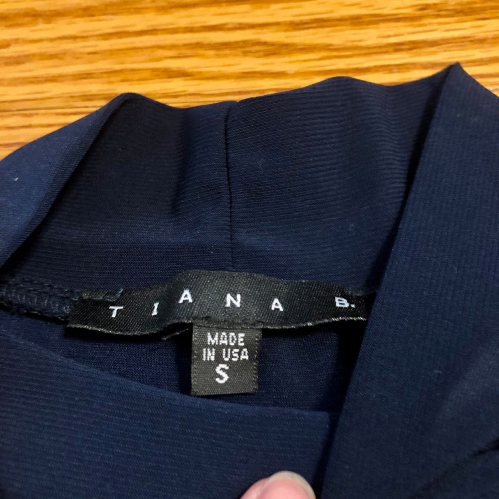 Tiana B keyhole swing dress - Picture 4 of 4